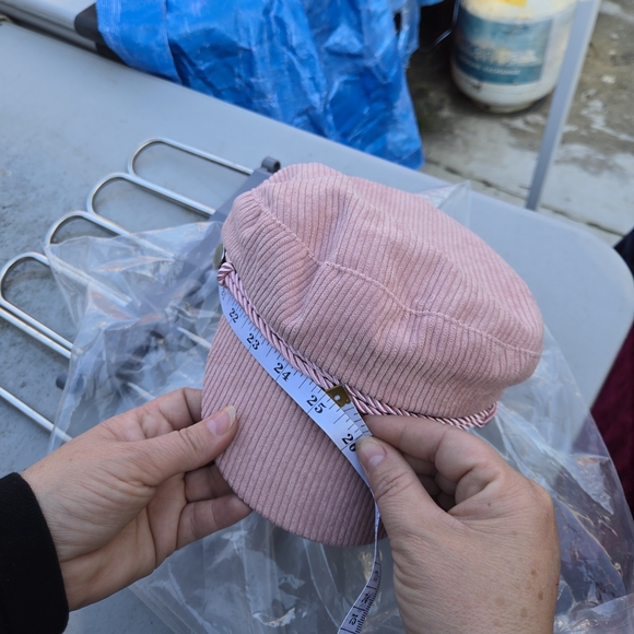 SHEIN Pink Corduroy Baker Boy Newsboy Cap One Size NWT - Picture 8 of 8
